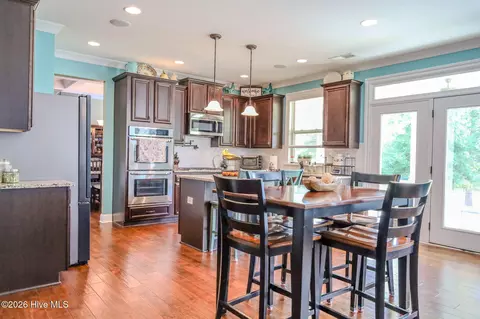 Kitchen - 5637 Sunbury Loop, Evans, GA 30809 photo 6 of 8