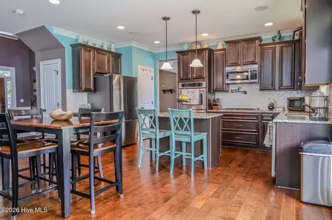 Kitchen - 5637 Sunbury Loop, Evans, GA 30809 photo 5 of 8