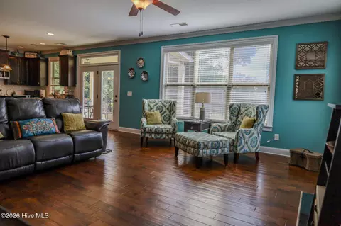 Living - 5637 Sunbury Loop, Evans, GA 30809 photo 2 of 5