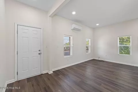Living - 1540 Mill St, Augusta, GA 30901 photo 2 of 2