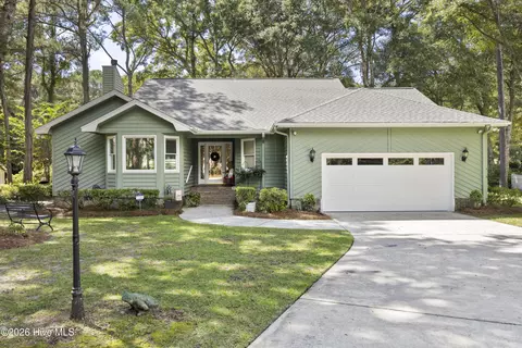 427 Egret Dr, Sunset Beach, NC 28468