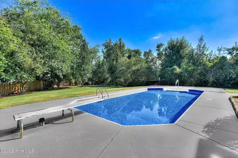 Exterior - 724 Avrett Cir, Evans, GA 30809 photo 6 of 12