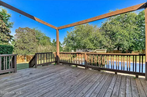 Exterior - 724 Avrett Cir, Evans, GA 30809 photo 4 of 12