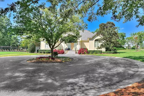 Exterior - 724 Avrett Cir, Evans, GA 30809 photo 9 of 12