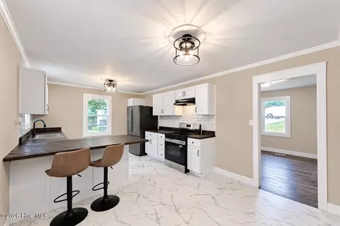 Kitchen - 9 Linnet Loop, North Augusta, SC 29841 photo 1 of 3