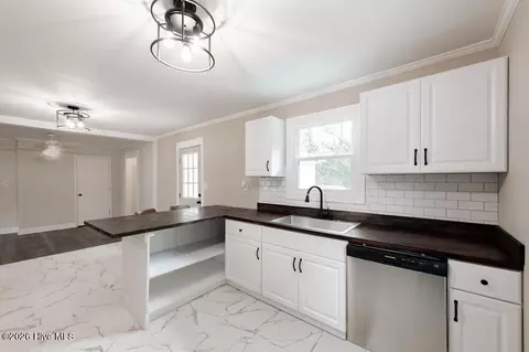 Kitchen - 9 Linnet Loop, North Augusta, SC 29841 photo 2 of 3