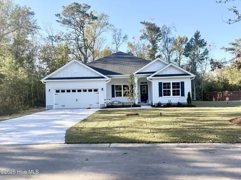 2918 Mithwick St SW, Shallotte, NC 28470