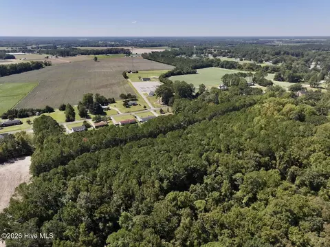445 Morris Bbq Rd, Hookerton, NC 28538 photo 3