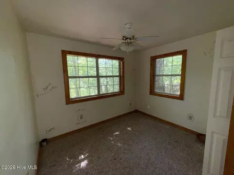 Bedroom - 61 Manny Ln, Murphy, NC 28906 photo 1 of 2