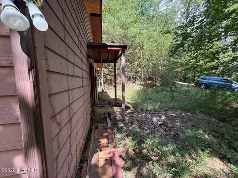 Exterior - 61 Manny Ln, Murphy, NC 28906 photo 5 of 5