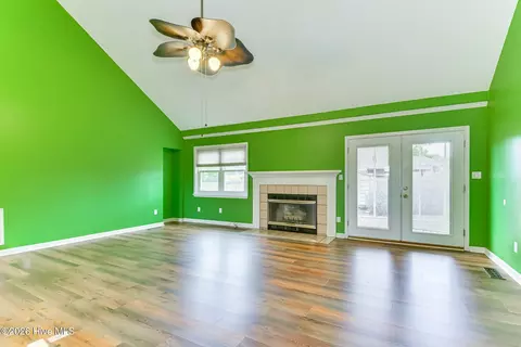 Living - 4026 Dowling Dr, Martinez, GA 30907 photo 4 of 7