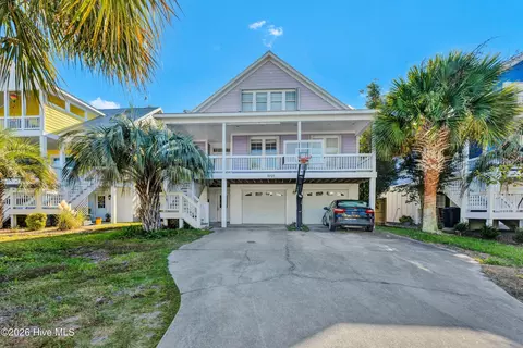 1721 Searay Ln, Carolina Beach, NC 28428