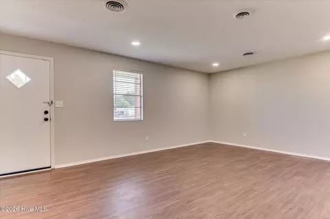 Living - 1966 Neptune Dr, Augusta, GA 30906 photo 1 of 8