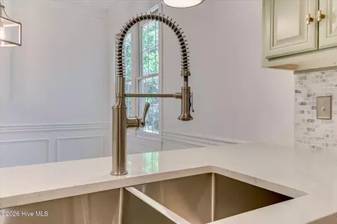 Kitchen - 1096 Rivershyre Dr, Evans, GA 30809 photo 3 of 6