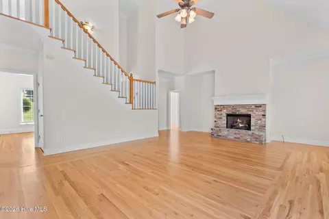 Living - 1071 Conn Dr, Evans, GA 30809 photo 3 of 3