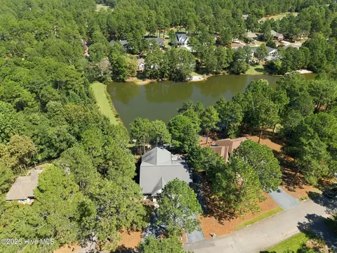 View/Area - 27 La Quinta Loop, Pinehurst, NC 28374 photo 3 of 3