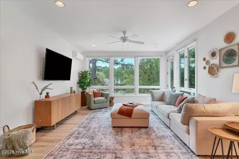Living - 27 La Quinta Loop, Pinehurst, NC 28374 photo 1 of 2