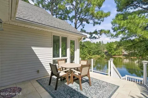 Exterior - 27 La Quinta Loop, Pinehurst, NC 28374 photo 4 of 9