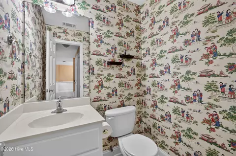 Bath - 535 Laniers Way, Evans, GA 30809 photo 6 of 6