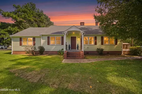784 Dry Ridge Rd, Elizabeth City, NC 27909