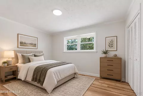 Bedroom - 4635 Hallsboro Rd N, Clarkton, NC 28433 photo 1 of 7