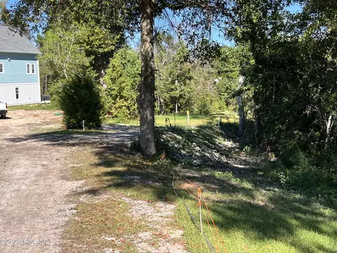 436 Vfw Rd, Cedar Point, NC 28584 photo 5