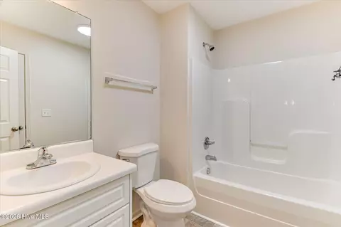 Bath - 1808 Lauren Ln, Augusta, GA 30909 photo 2 of 2