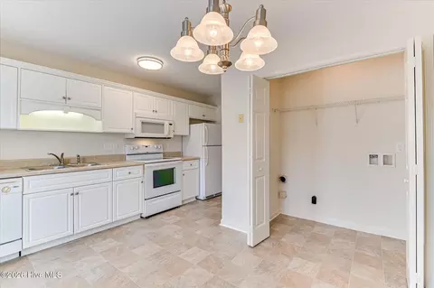 Other - 1808 Lauren Ln, Augusta, GA 30909 photo 9 of 11
