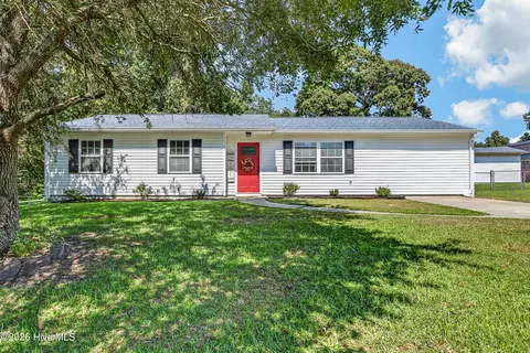 606 Duke Ct, Jacksonville, NC 28546