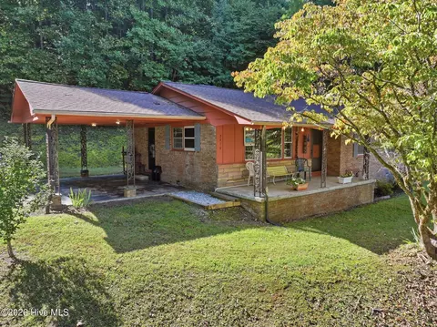3410 Pisgah Rd, Andrews, NC 28901