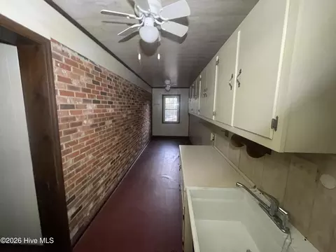 Entry Way - 520 Morris Rd NE, Thomson, GA 30824 photo 1 of 1