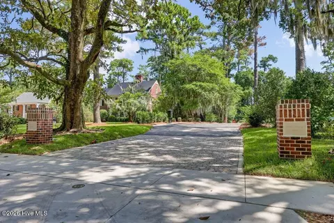 743 Finley Pl, Wilmington, NC 28403