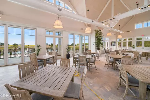 Dining - 210 Knots Bend Dr, Hampstead, NC 28443 photo 3 of 4