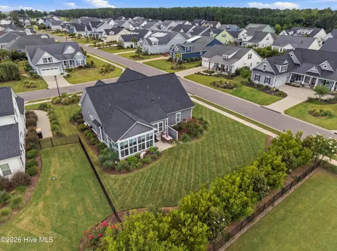 View/Area - 210 Knots Bend Dr, Hampstead, NC 28443 photo 8 of 11