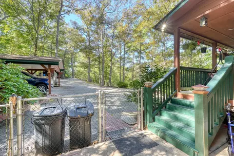 Exterior - 219 Stonecrest Ln, Murphy, NC 28906 photo 15 of 18