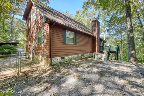 Exterior - 219 Stonecrest Ln, Murphy, NC 28906 photo 7 of 18
