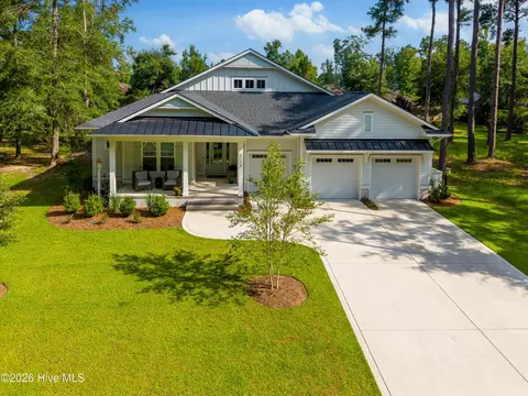 3772 Barnesmore Dr, Castle Hayne, NC 28429