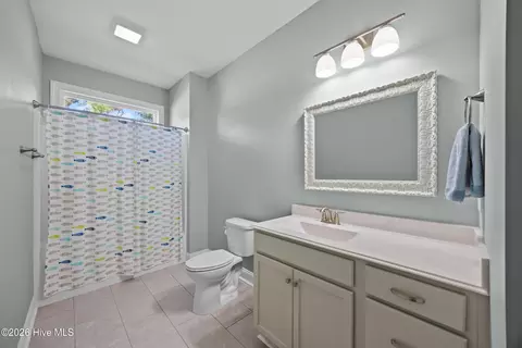 Bath - 323 Crown Pointe Dr, Hampstead, NC 28443 photo 1 of 5