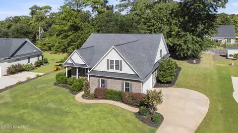 View/Area - 323 Crown Pointe Dr, Hampstead, NC 28443 photo 1 of 9