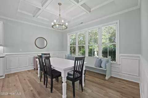 Dining - 323 Crown Pointe Dr, Hampstead, NC 28443 photo 2 of 2