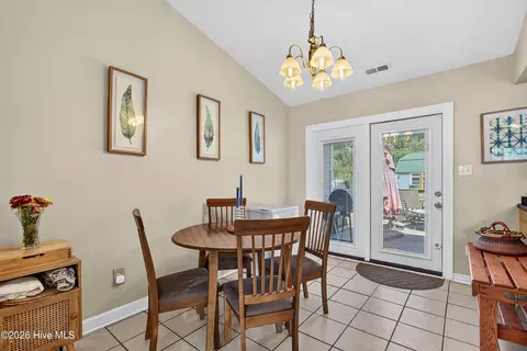 Dining - 317 Cinnamon Dr, Hubert, NC 28539 photo 1 of 2