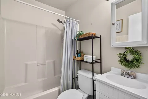 Bath - 317 Cinnamon Dr, Hubert, NC 28539 photo 2 of 2