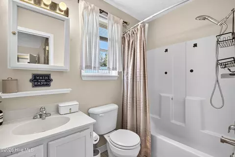 Bath - 317 Cinnamon Dr, Hubert, NC 28539 photo 1 of 2