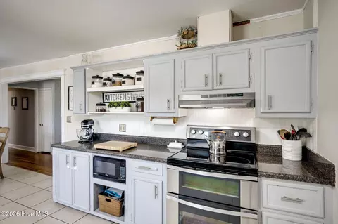 Kitchen - 3908 Marsella Ave, Martinez, GA 30907 photo 4 of 4