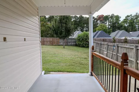 Exterior - 401 Connemara Trl, Evans, GA 30809 photo 5 of 10