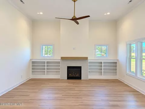 Living - 96 Halcyon Dr, Hampstead, NC 28443 photo 1 of 4