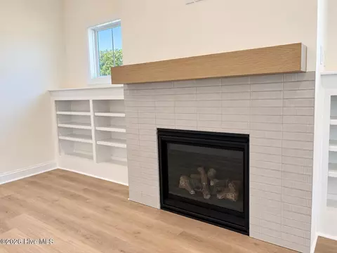 Living - 96 Halcyon Dr, Hampstead, NC 28443 photo 3 of 4