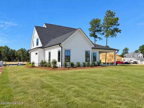 Exterior - 96 Halcyon Dr, Hampstead, NC 28443 photo 6 of 7