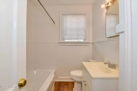 Bath - 715 Bransford Rd, Augusta, GA 30909 photo 1 of 1