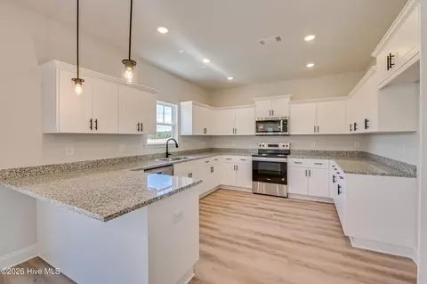 Kitchen - 730 Burlington Dr, Augusta, GA 30909 photo 2 of 4